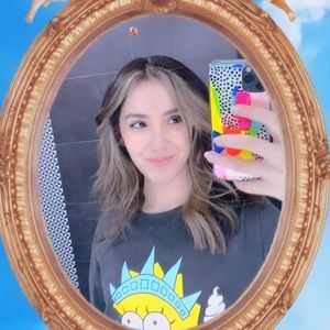 Meet your Posher, Paula